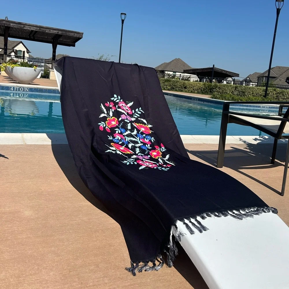 sand free beach blanket resort towel floral stripes splash plumes red pink blue